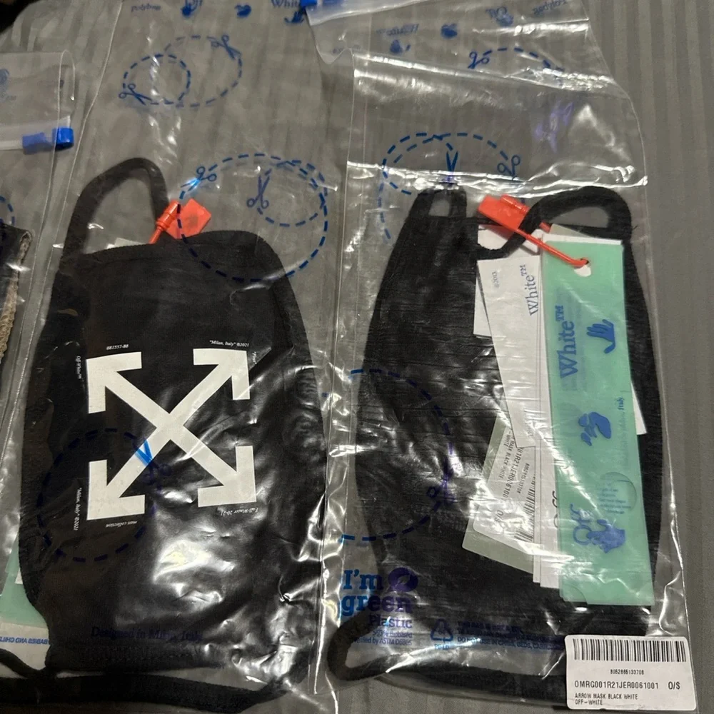 Off-White Black and White Mask